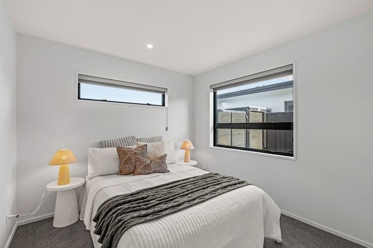 Photo of property in 27 Irvines Track, Halswell, Christchurch, 8025