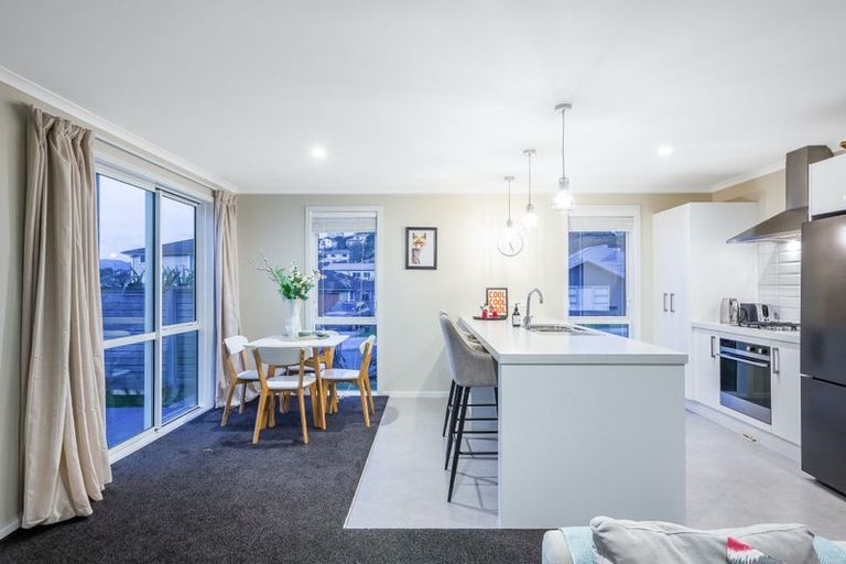 Photo of property in 11 Banks Boulevard, Whitby, Porirua, 5024