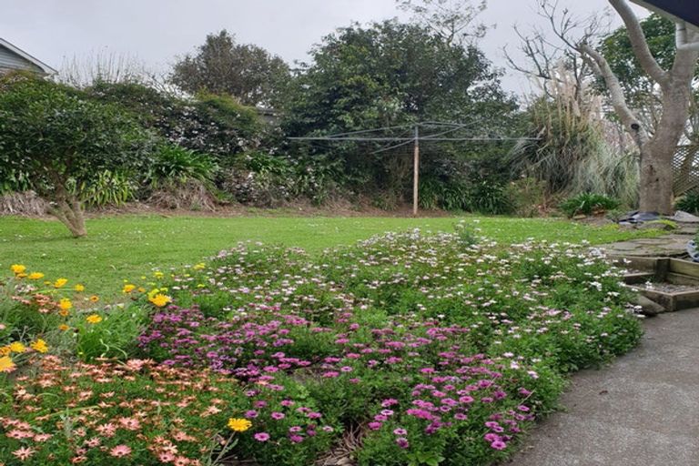 Photo of property in 131b Queen Street, Waiuku, 2123