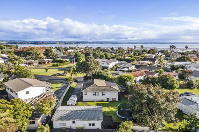 Photo of property in 7 Leaming Place, Clarks Beach, 2122