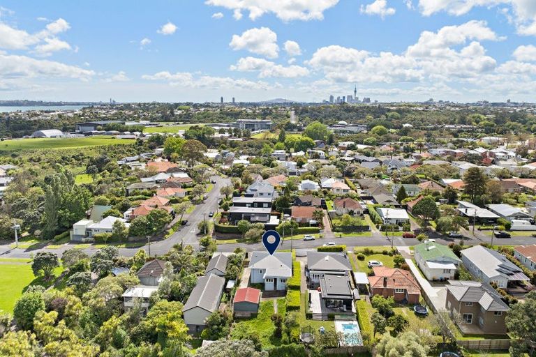 Photo of property in 68 Moa Road, Point Chevalier, Auckland, 1022