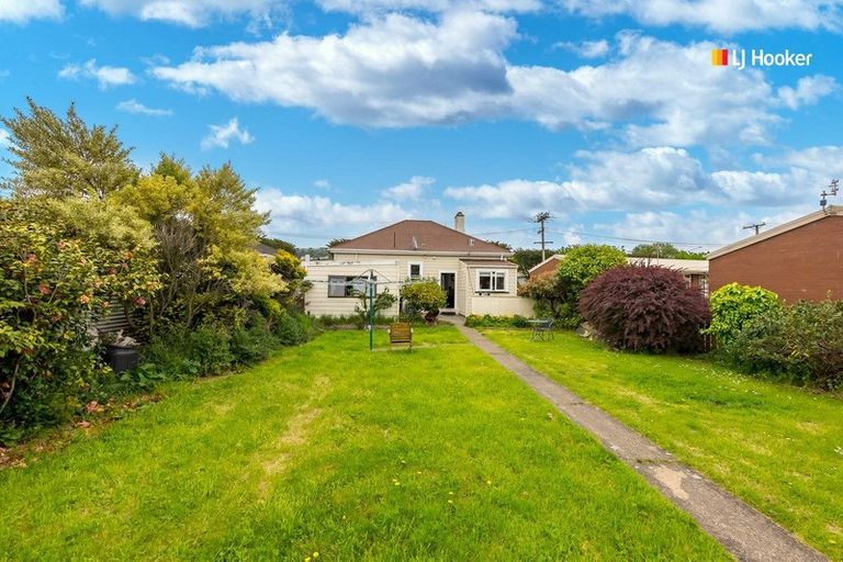 Photo of property in 12 Kirkcaldy Street, South Dunedin, Dunedin, 9012