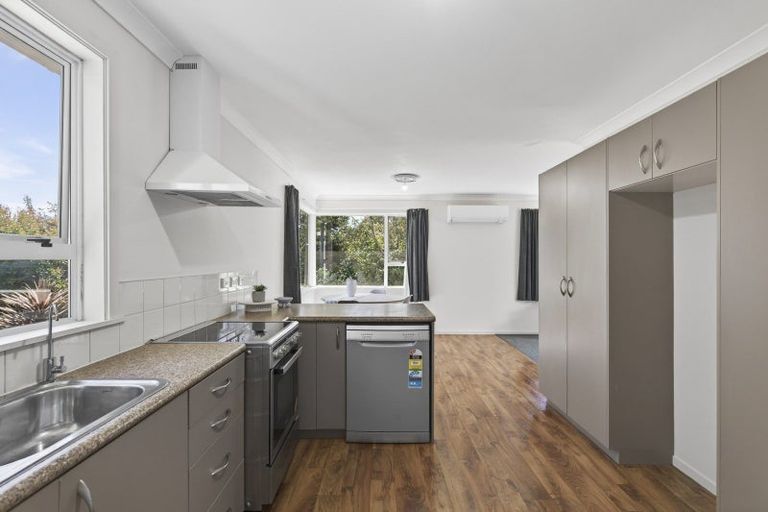 Photo of property in 136a Seaview Road, Westown, New Plymouth, 4310