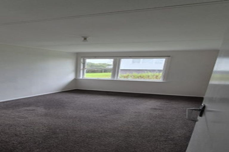 Photo of property in 65 Waihora Crescent, Waitangirua, Porirua, 5024