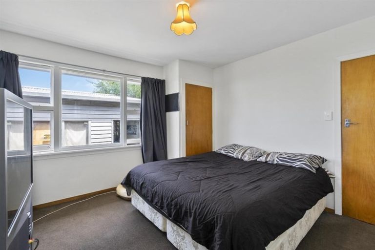 Photo of property in 3 Reynolds Avenue, Bishopdale, Christchurch, 8053