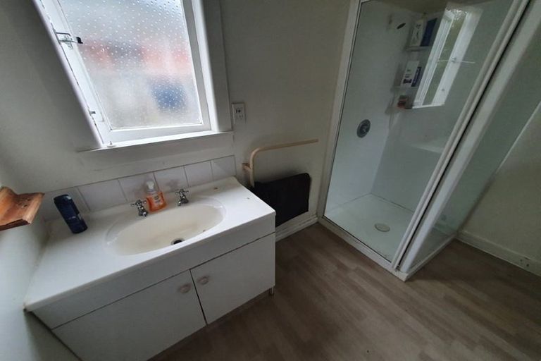 Photo of property in 51 Windermere Road, Papanui, Christchurch, 8053