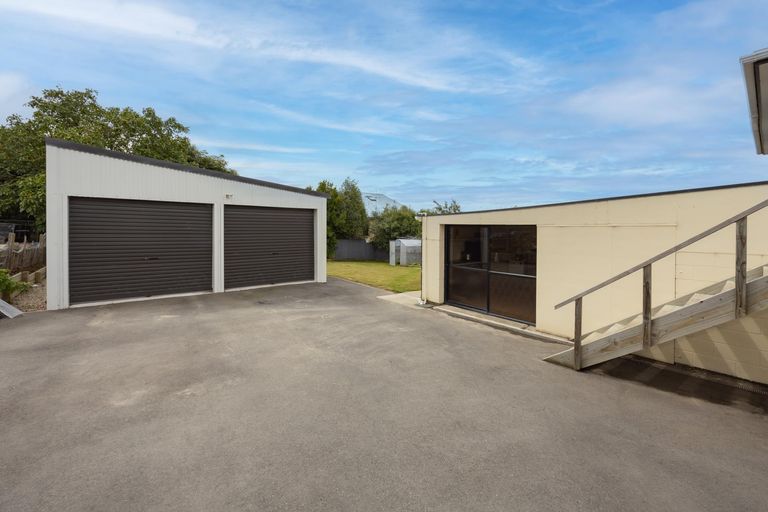 Photo of property in 15 Argyle Street, Weston, Oamaru, 9401
