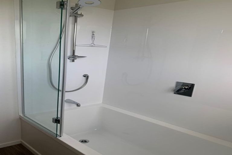 Photo of property in 68 Lewis Street, Glenview, Hamilton, 3206