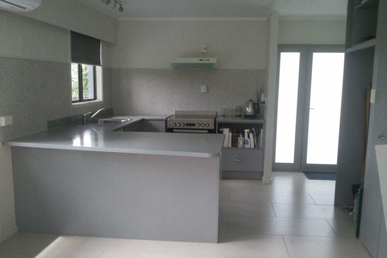 Photo of property in 312a One Tree Point Road, One Tree Point, 0118