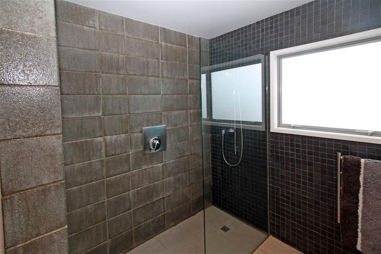 Photo of property in 2/84 Young Street, New Plymouth, 4310