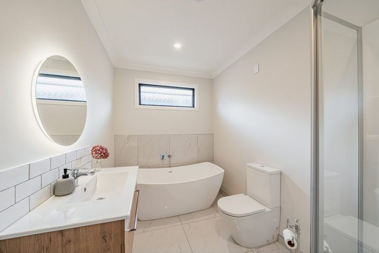 Photo of property in 21 Cynisca Crescent, Wallaceville, Upper Hutt, 5018