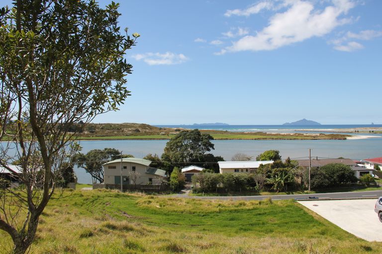 Photo of property in 286 Cove Road, Waipu, 0582