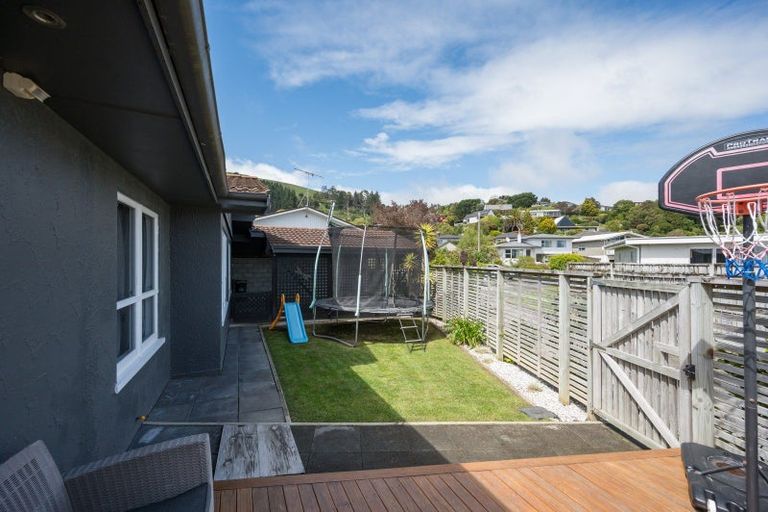 Photo of property in 32 Paremata Street, Atawhai, Nelson, 7010