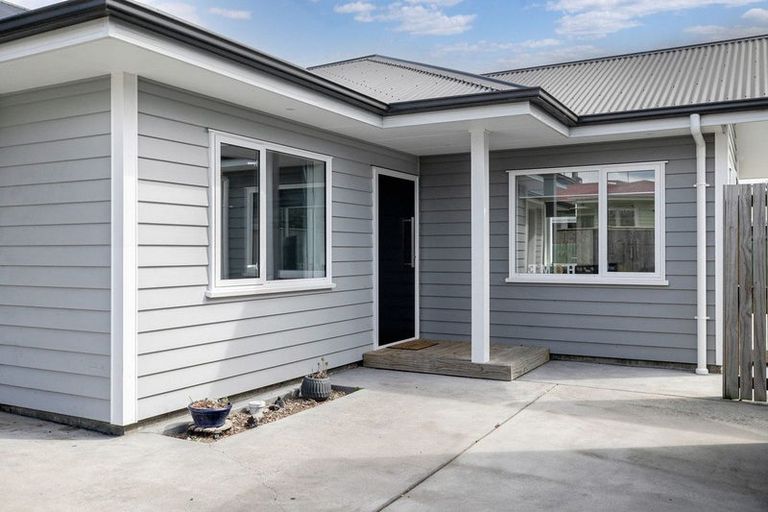 Photo of property in 10a Lancaster Street, Highbury, Palmerston North, 4412