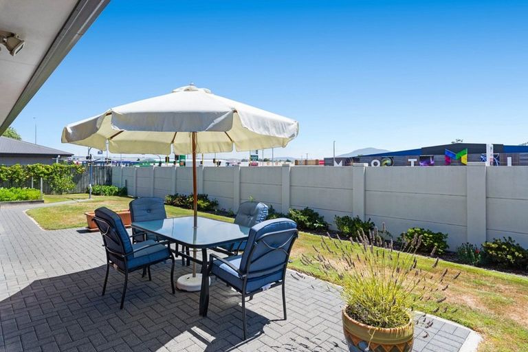 Photo of property in 10 Owhatiura Drive, Lynmore, Rotorua, 3010