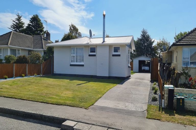 Photo of property in 31 Blankney Street, Hornby, Christchurch, 8042