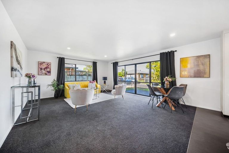 Photo of property in 8 Alderson Lane, Favona, Auckland, 2024