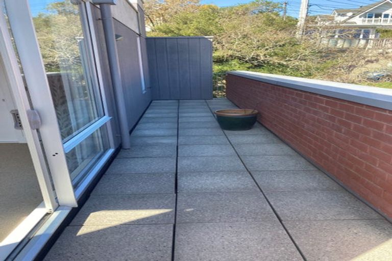 Photo of property in 2b Leslie Street, Wadestown, Wellington, 6012