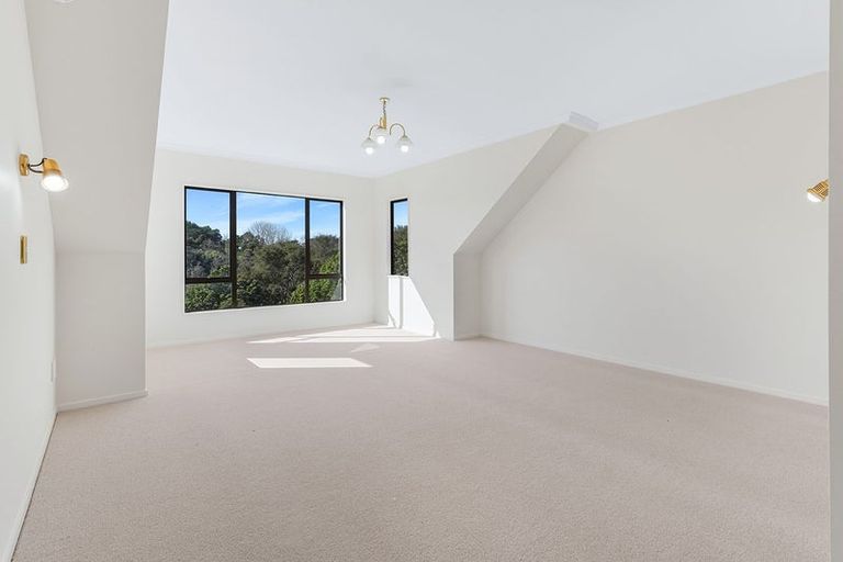 Photo of property in 98 Delamare Road, Pukete, Hamilton, 3200