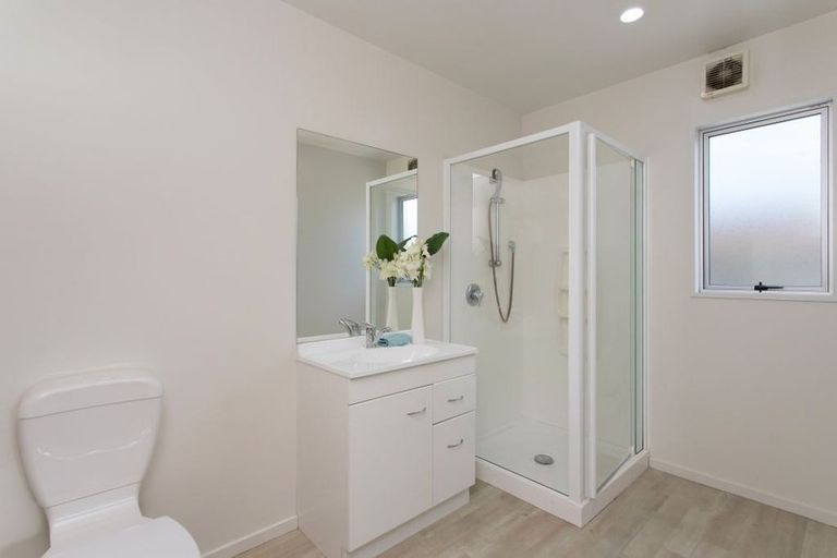 Photo of property in 4 Lantern Lane, Halswell, Christchurch, 8025