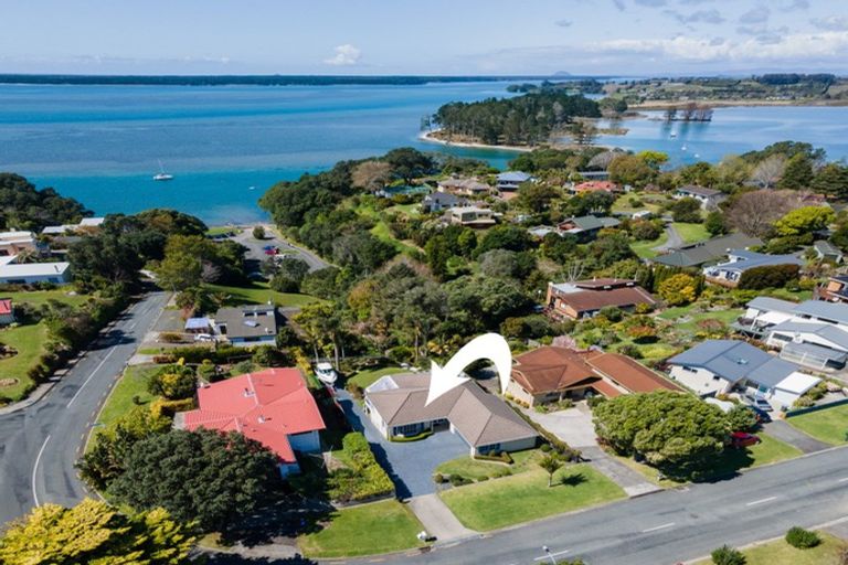 Photo of property in 236 Tanners Point Road, Tanners Point, Katikati, 3177