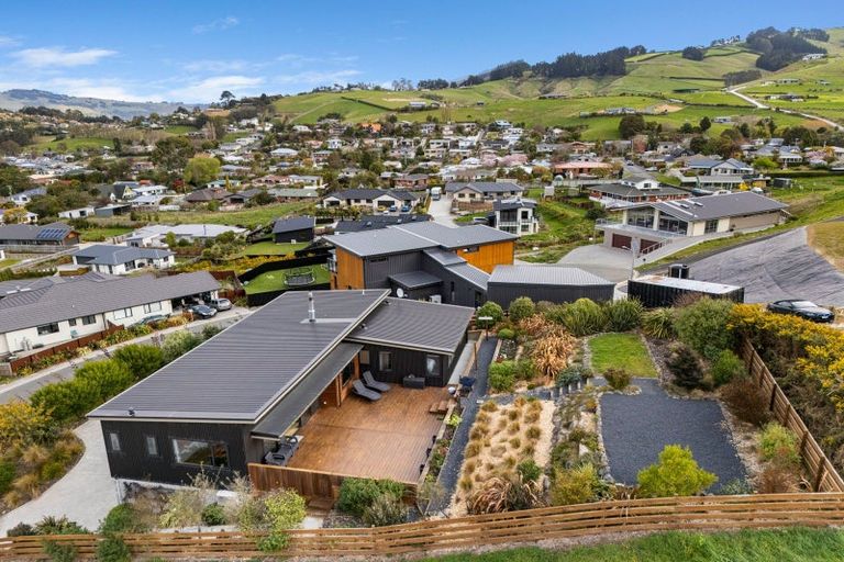 Photo of property in 16 Glendermid Close, Sawyers Bay, Port Chalmers, 9023