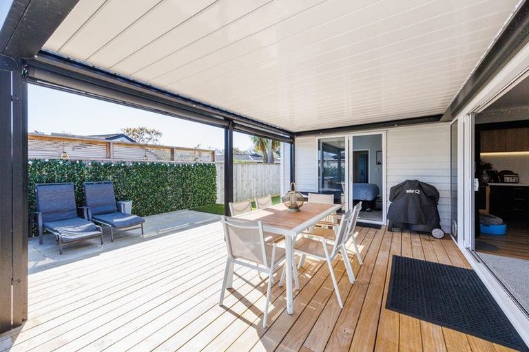 Photo of property in 11a Belvedere Crescent, Takaro, Palmerston North, 4412