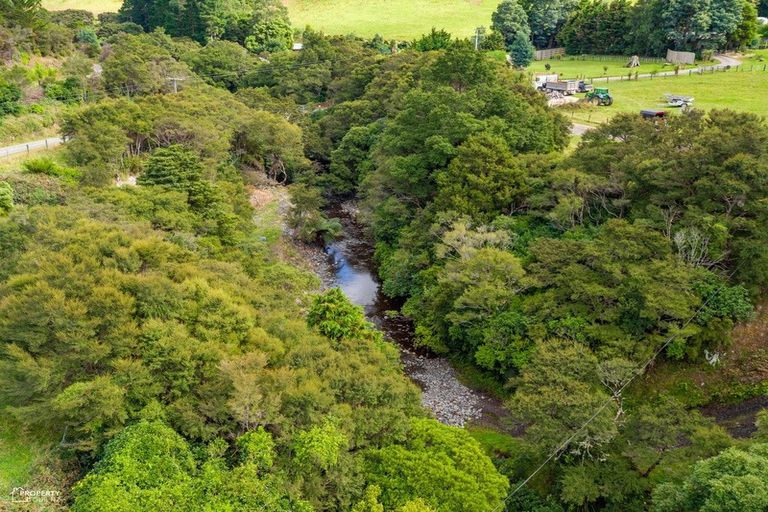 Photo of property in 814 Mikimiki Road, Mikimiki, Masterton, 5881