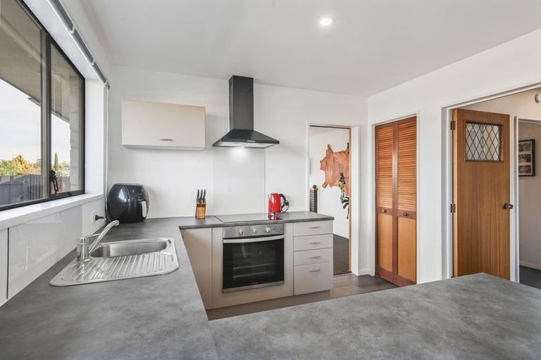 Photo of property in 4a Kinley Street, Rangiora, 7400