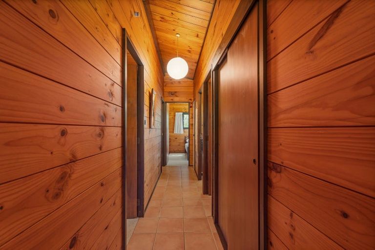 Photo of property in 101 Robinson Road, Whitianga, 3510