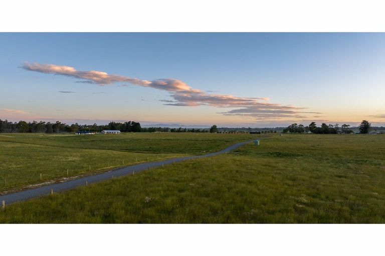 Photo of property in 45 Stoke School Road, Cust, 7471