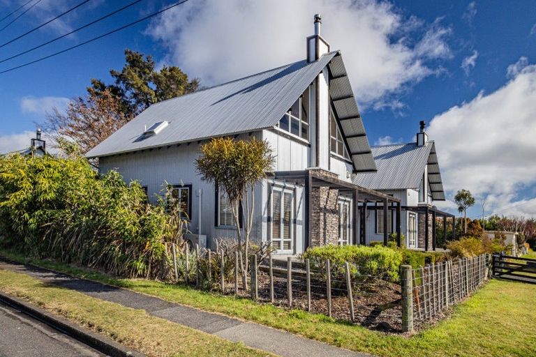 Photo of property in 16b Tay Street, Ohakune, 4625