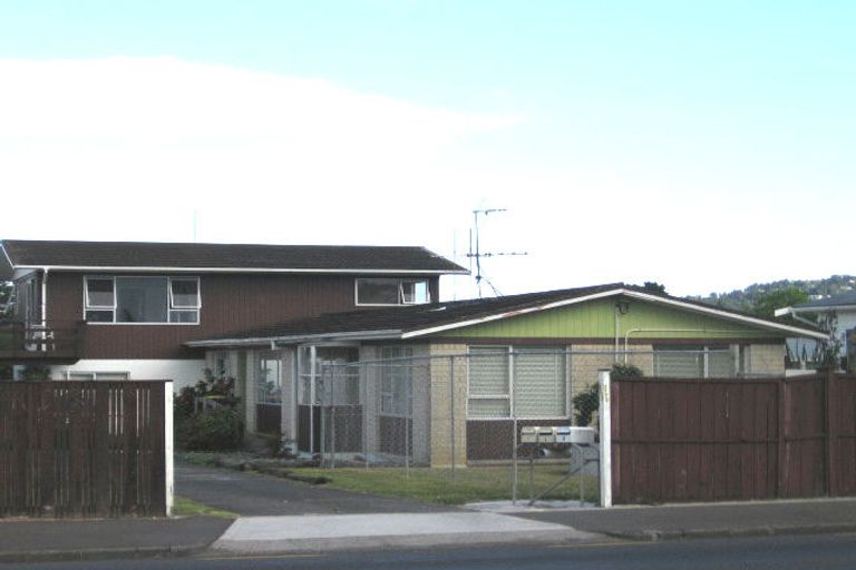 Photo of property in 3/3172 Great North Road, New Lynn, Auckland, 0600