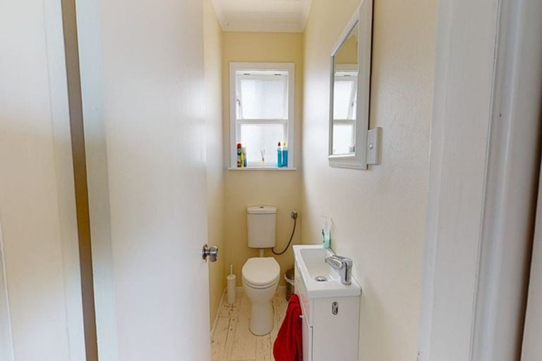 Photo of property in 124 Mount View Road, Bastia Hill, Whanganui, 4500