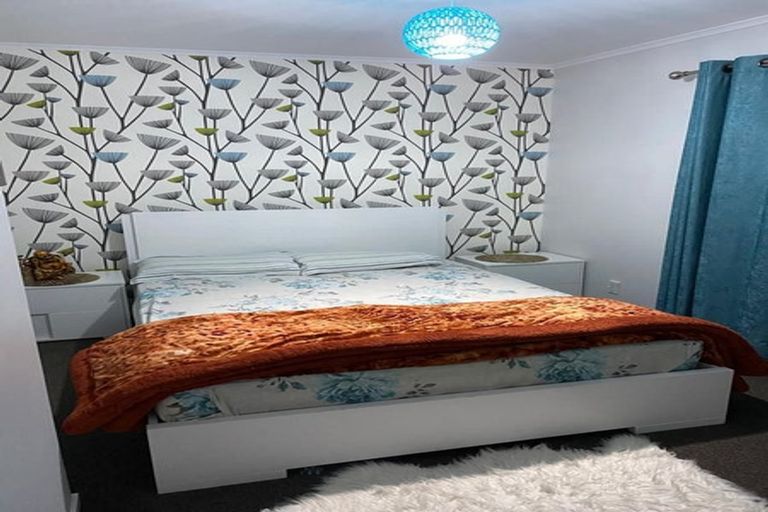 Photo of property in 45 Lomita Road, Johnsonville, Wellington, 6037