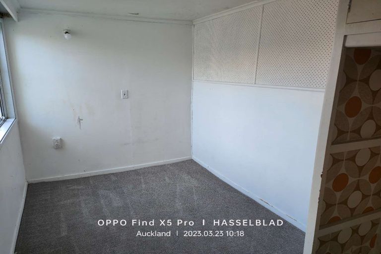 Photo of property in 141 Centreway Road, Orewa, 0931