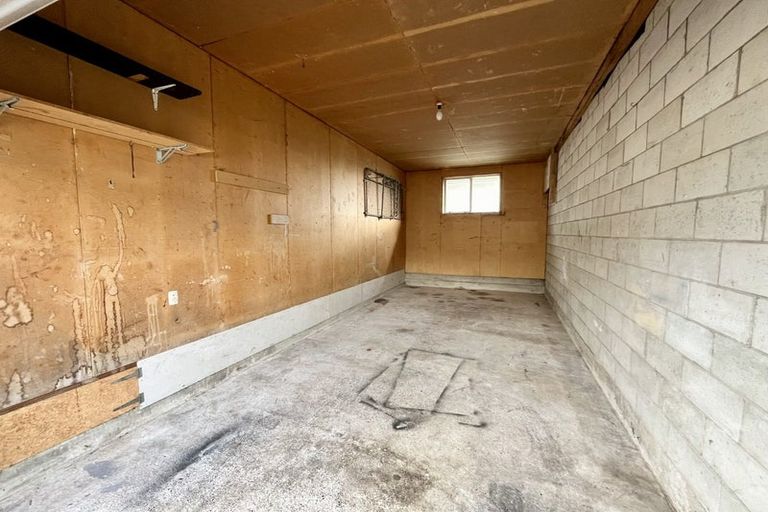 Photo of property in 63 Bledisloe Crescent, Wainuiomata, Lower Hutt, 5014