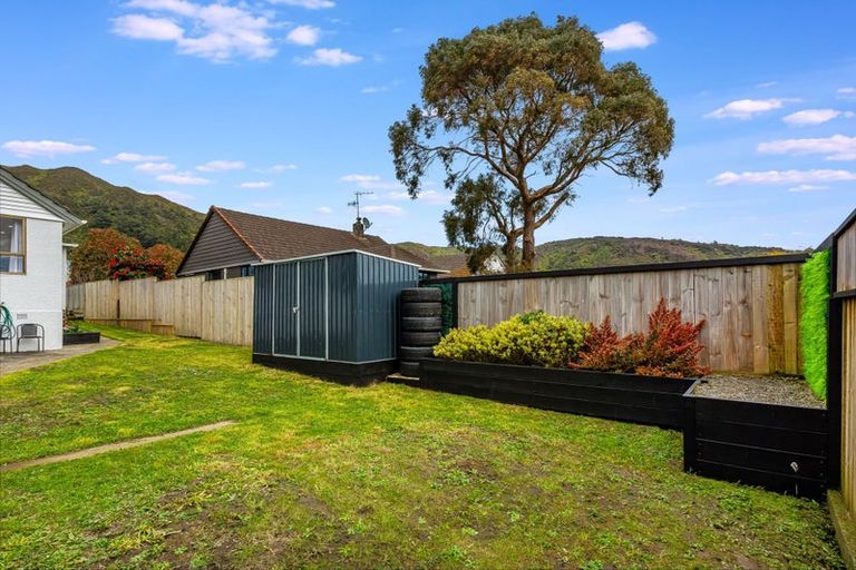 Photo of property in 84 Wilkie Crescent, Naenae, Lower Hutt, 5011