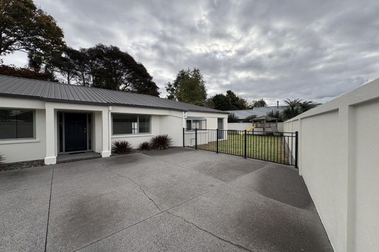 Photo of property in 54 Ashley Street, St Andrews, Hamilton, 3200