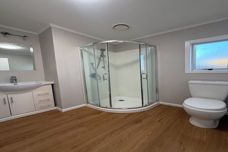 Photo of property in 5 Oak Avenue, Nawton, Hamilton, 3200