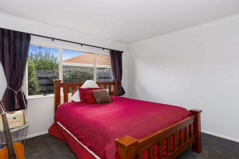 Photo of property in 18 Lotus Avenue, Mount Maunganui, 3116