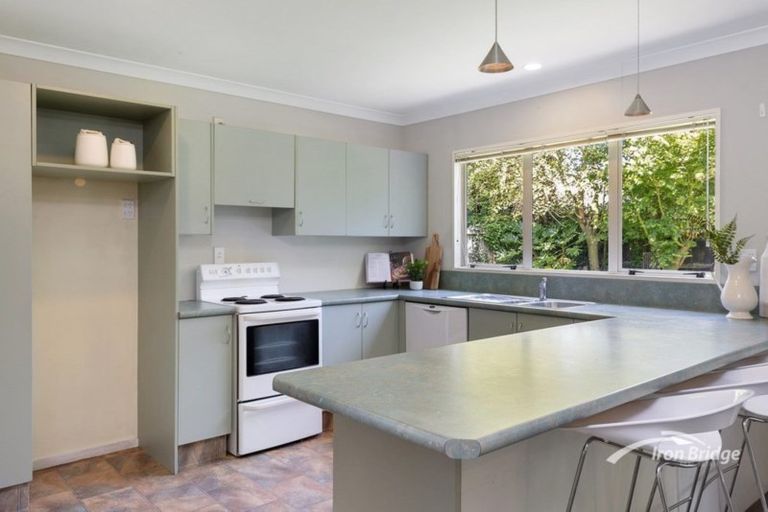 Photo of property in 231a Geraldine Street, Edgeware, Christchurch, 8013