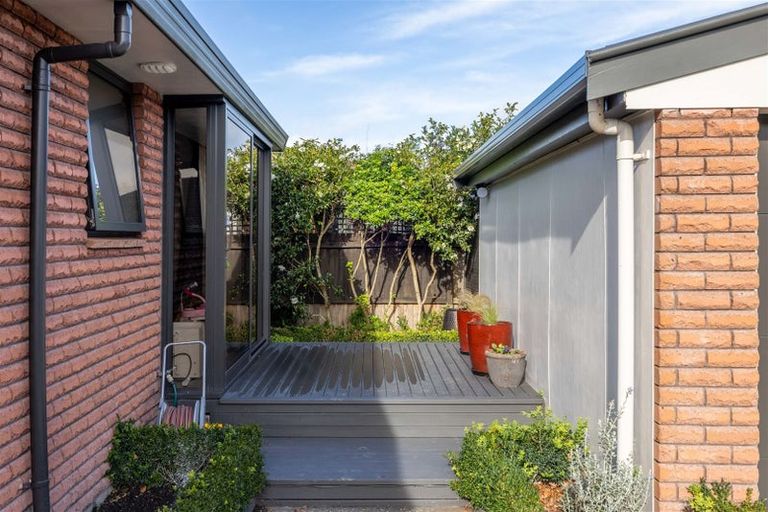 Photo of property in 84 Leinster Road, Merivale, Christchurch, 8014