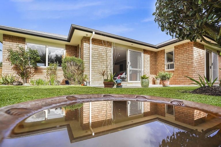 Photo of property in 8 Ashgrove Court, Hamilton East, Hamilton, 3216