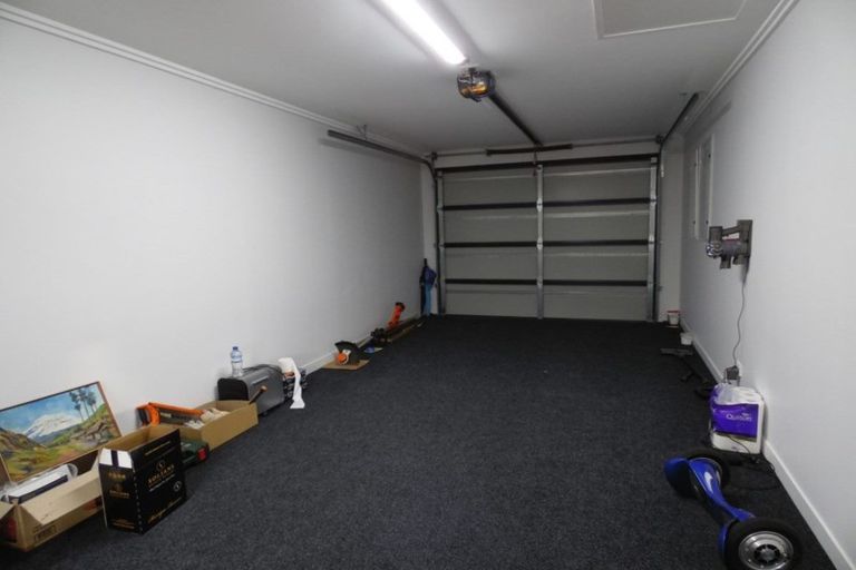 Photo of property in 16 Bomb Point Drive, Hobsonville, Auckland, 0616