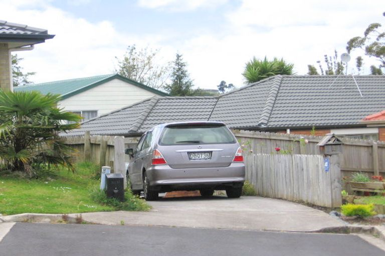 Photo of property in 10 Wheaton Place, Glen Eden, Auckland, 0602