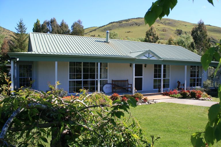 Photo of property in 1646 Teviot Road, Millers Flat, Roxburgh, 9572
