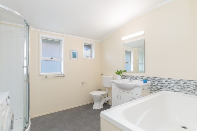 Photo of property in 24 Hampshire Street, Kingston, Athol, 9793