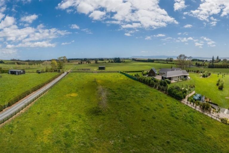 Photo of property in 96 Bryant Road, Karaka, Papakura, 2580