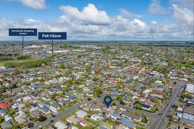Photo of property in 5 Norrie Street, Redwood, Christchurch, 8051